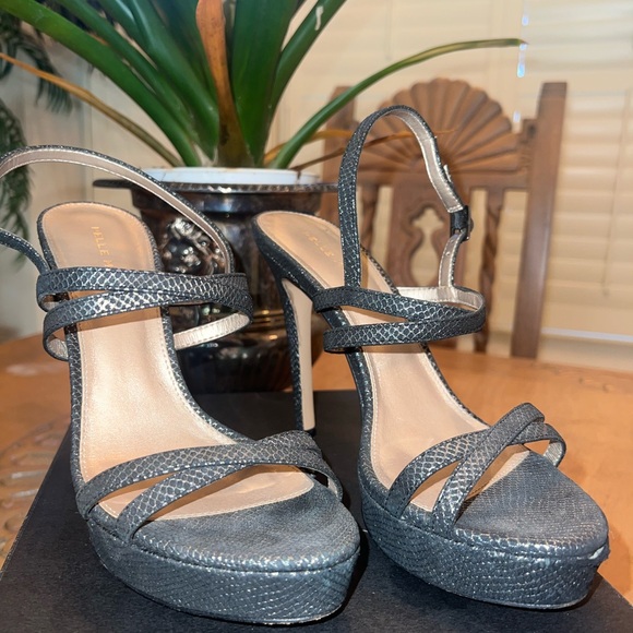 Pelle Moda Black High Stiletto Heels - Picture 3 of 5